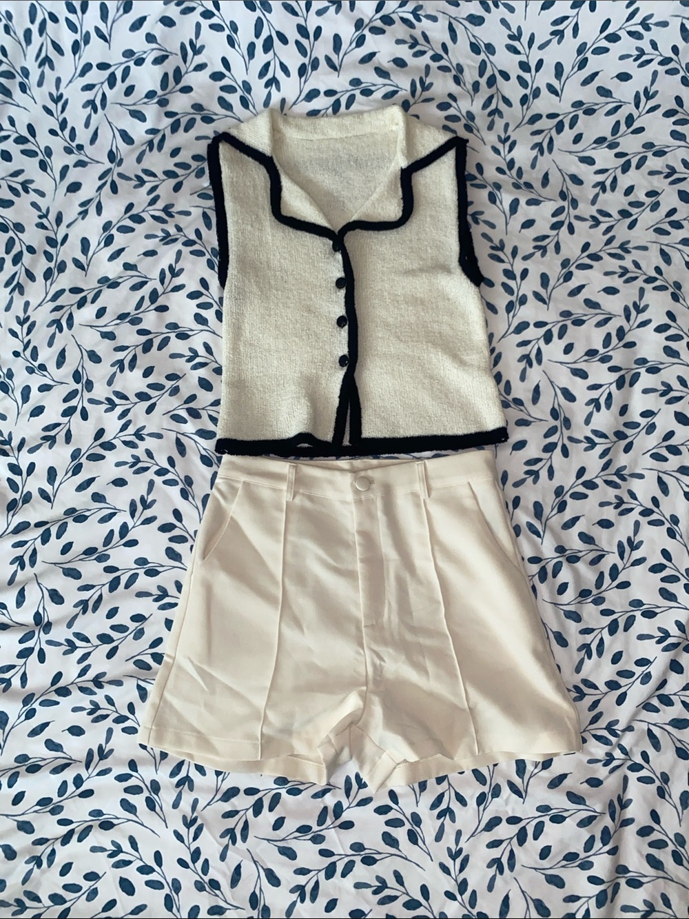 Cream Knit Cropped Vest with Black Piping & Cream Shorts